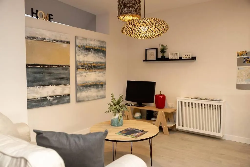 Atico Nuevo En Corazon De Malaga Apartment 0*,